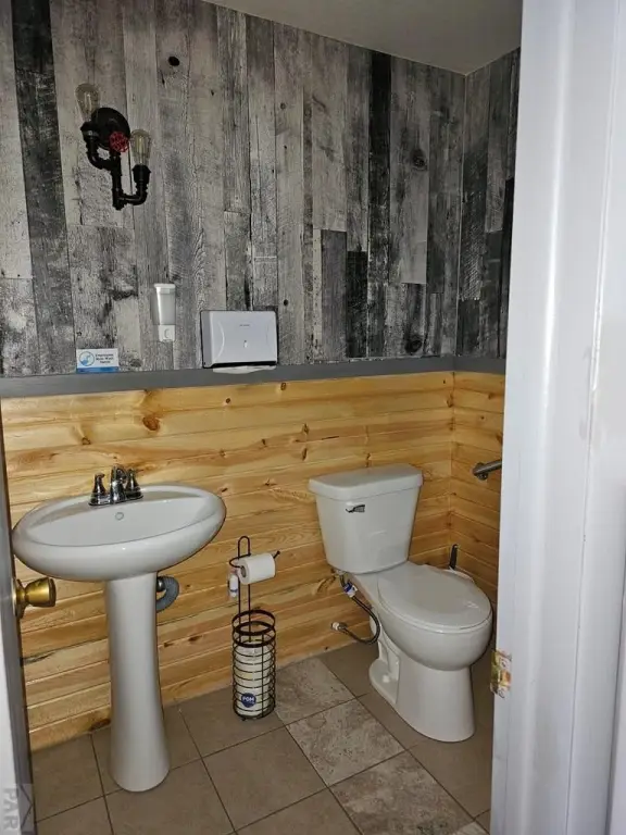Picture 10