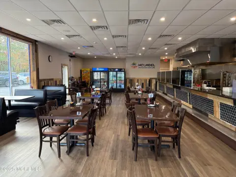 Holmdel Restaurant Business Opportunity