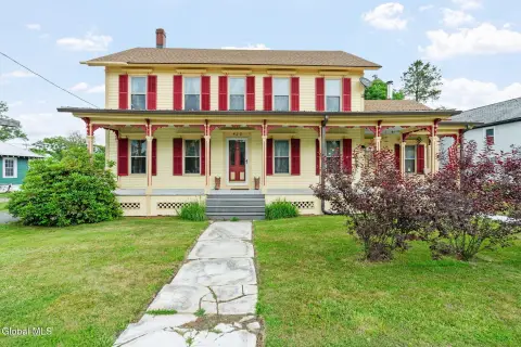 Historic Colonial with Commercial Zoning