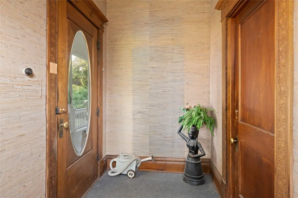 Picture 18