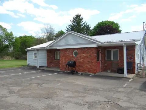 Elmira Two-Unit Ranch Property