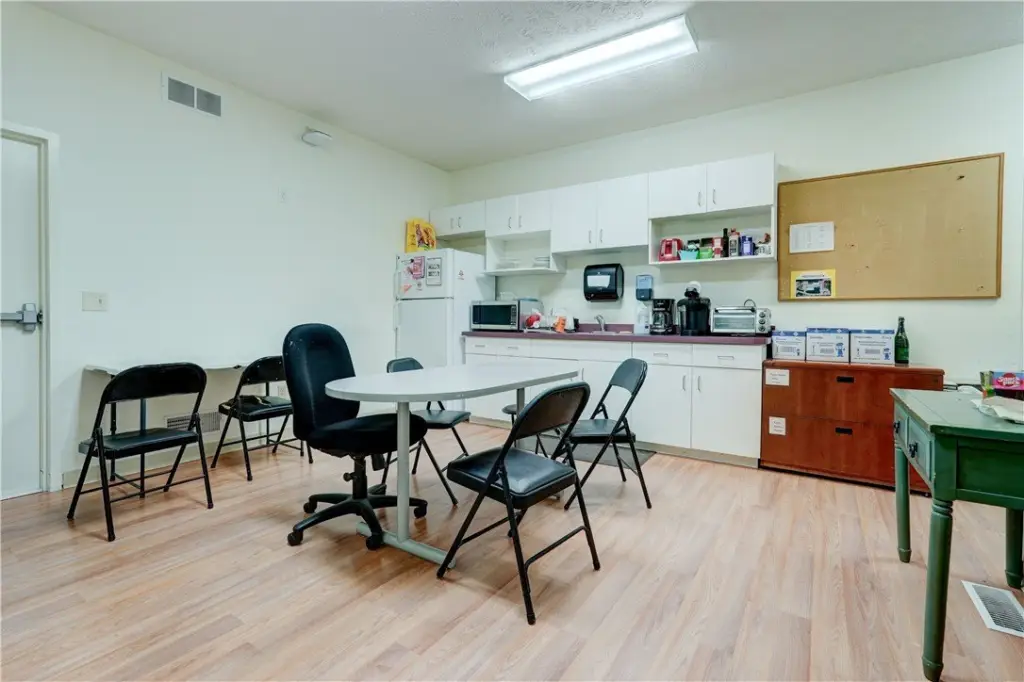 Picture 38