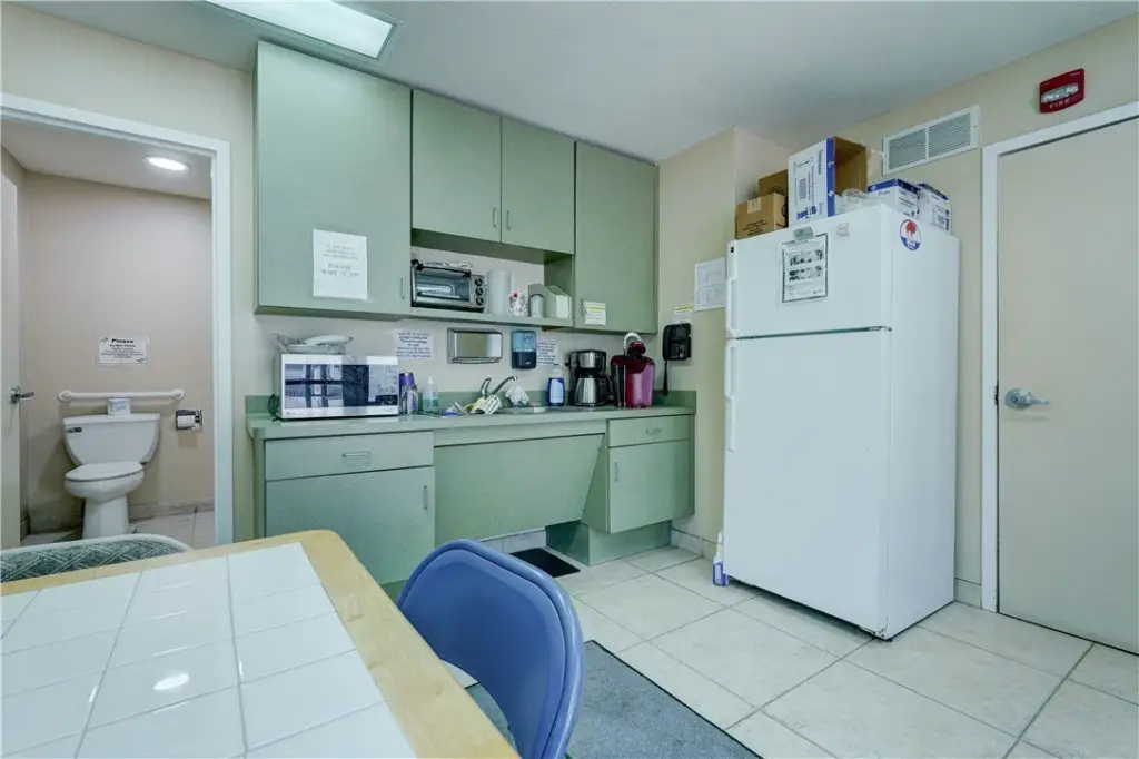 Picture 37