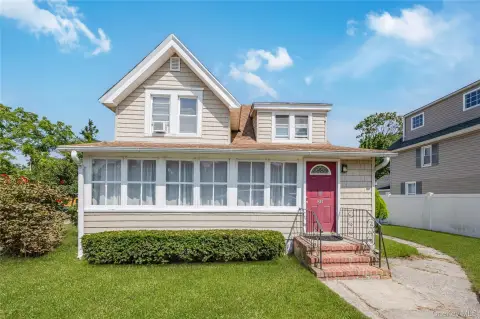 Updated Duplex in Islip, NY