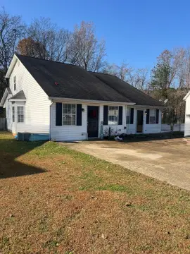 Duplex in Cleveland, Tennessee