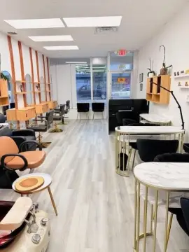 Established Beauty Salon in North Miami