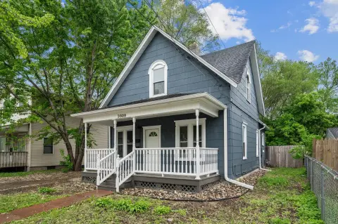 Renovated Duplex with Separate Entrances