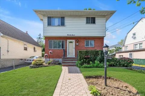 Port Washington Duplex For Sale