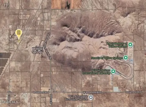 Picture of Agricultural land / Farmland at 97th St W / Avenue Of The Star, Rosamond, CA