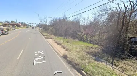Picture of Commercial land at 1718 Hwy 16 S, Graham, TX