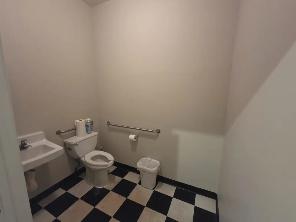 Picture 8