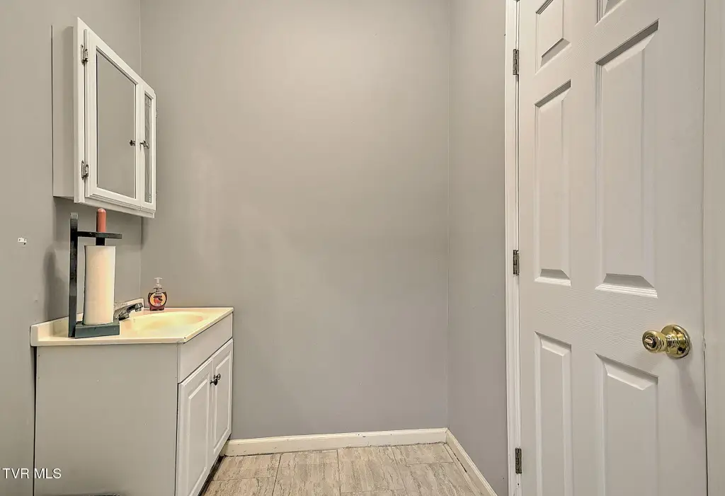 Picture 12