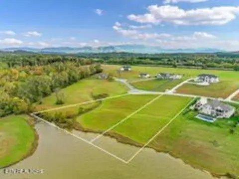 Land with Lake Access