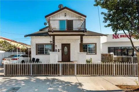 Long Beach Duplex Investment Opportunity