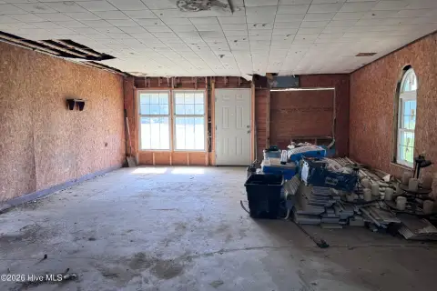 Commercial Land with Existing Structure