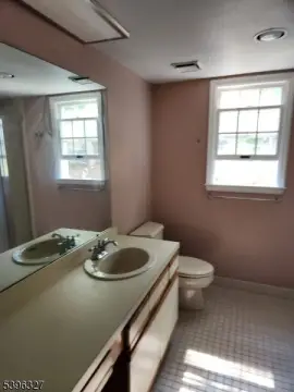 Three-Story Multi-Family in Newark City