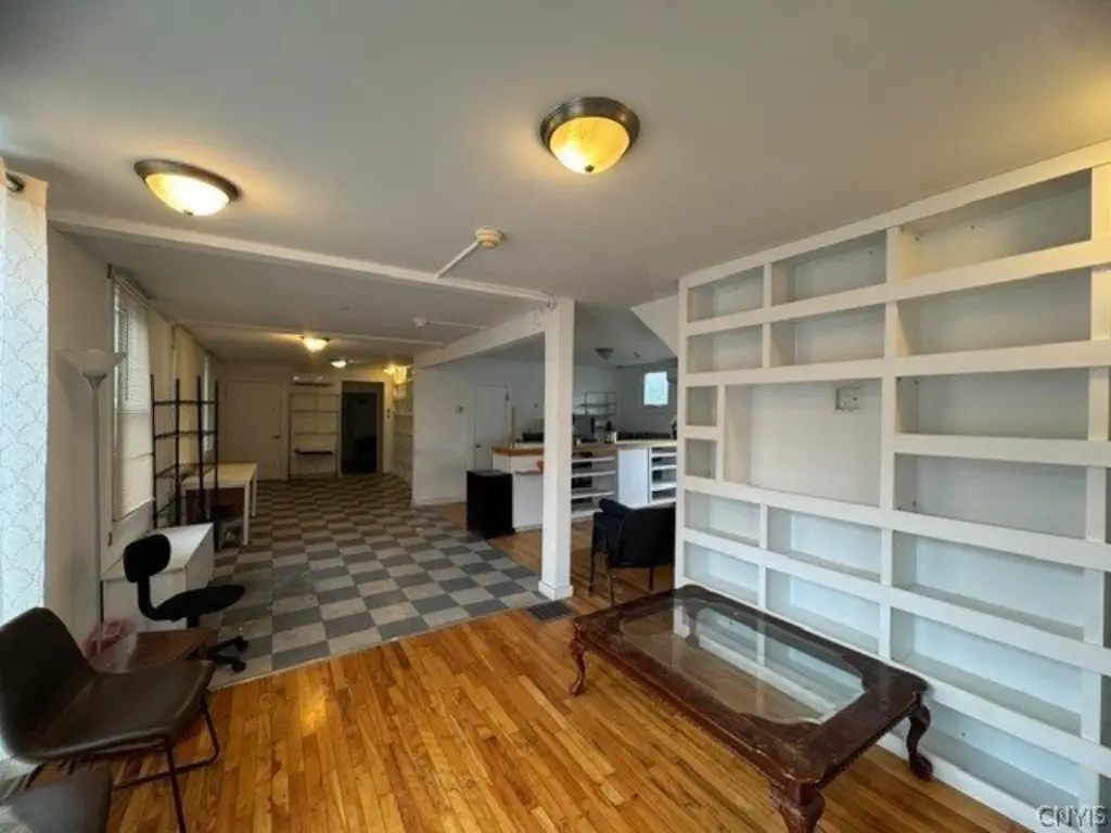 Picture 7