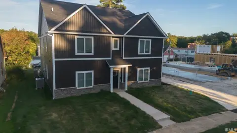 New Duplex Near IU Stadium