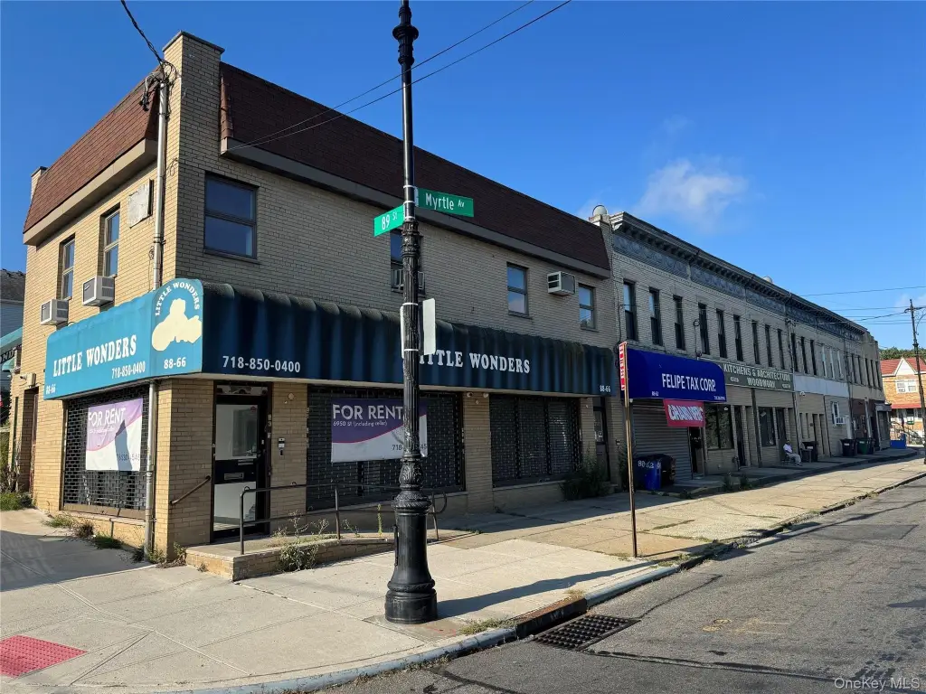 8866 Myrtle Ave, Glendale, NY 11385