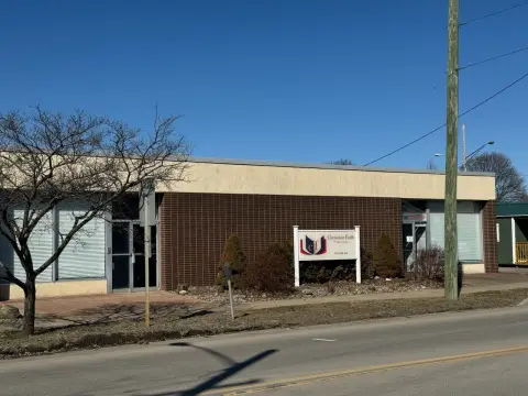 Income-Producing Commercial Building For Rent