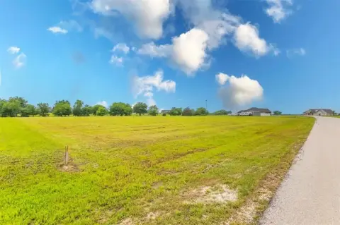 Grandview, TX Land Opportunity