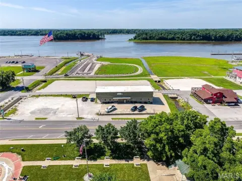 Grafton Mixed-Use Investment Opportunity