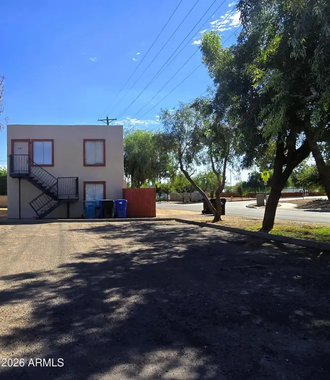 Picture 19