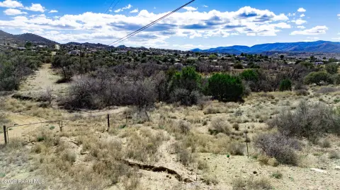 2.5 Acres in Dewey-Humboldt, AZ