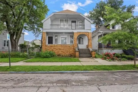 Multi-Family Income Property with Garage