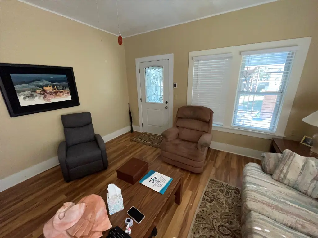 Picture 6