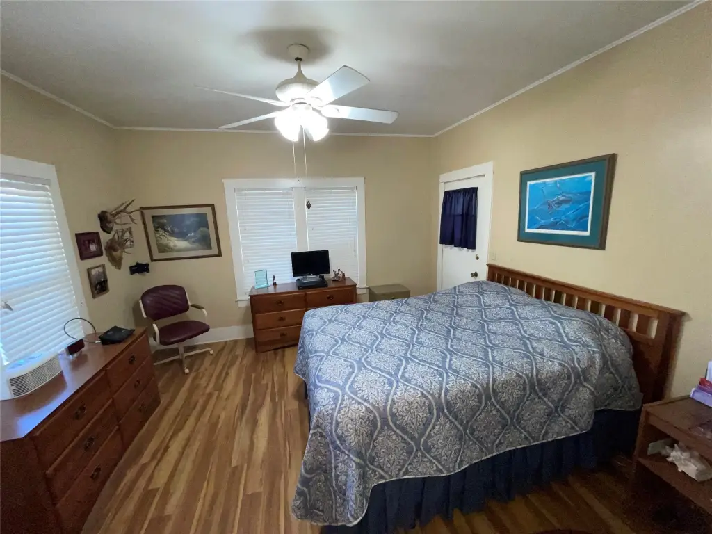 Picture 9