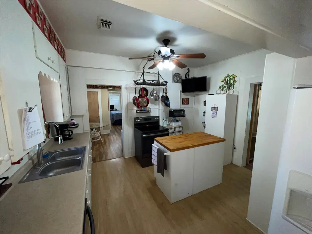 Picture 12