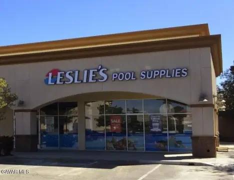 Palmdale Retail Space Available