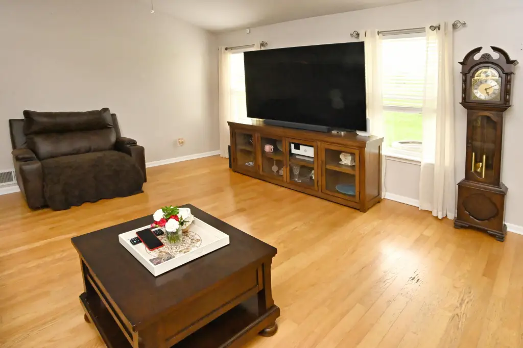 Picture 7