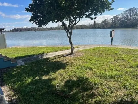 Lakefront Homesite on Lake Dora
