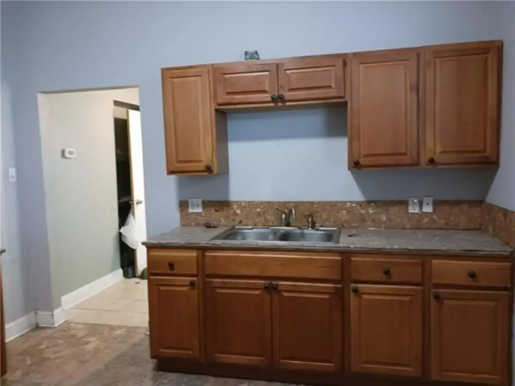 Picture 5