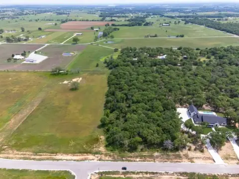 Land in Bella Oaks Development