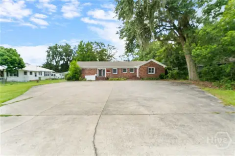 Hinesville Office Building For Sale