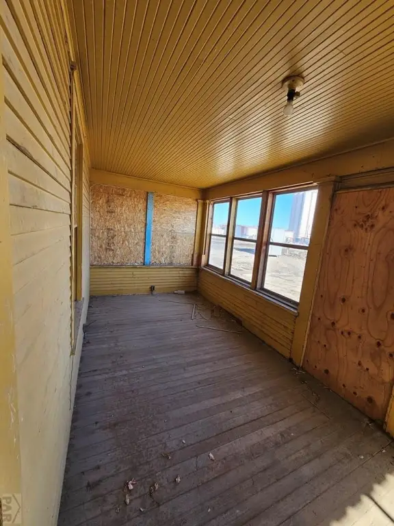 Picture 4