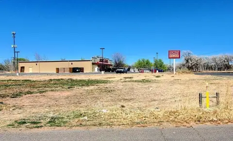 Commercial Land in Los Lunas
