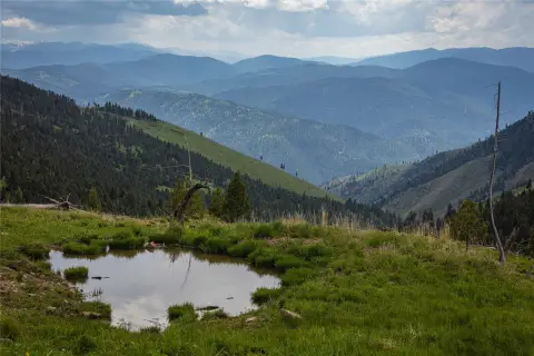 Mountain Recreation and Hunting Land