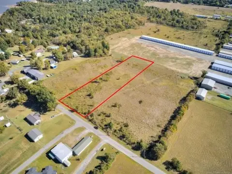 Residential Land in Eufaula, OK
