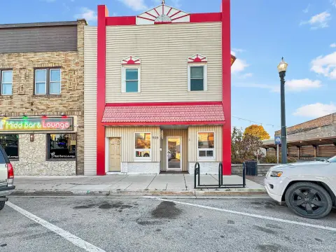 Downtown Gladstone Multi-Family Investment Opportunity