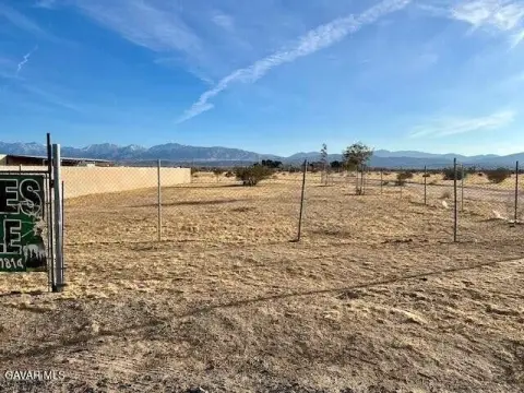 Palmdale Commercial Development Opportunity