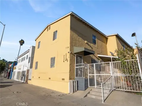 Los Angeles Quadruplex with Income Potential