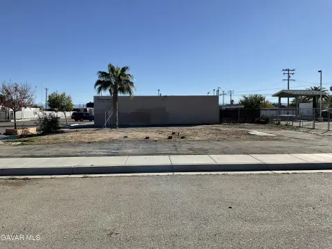 Commercial Land in Rosamond, CA