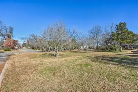 Residential Lot in Midtown Tulsa