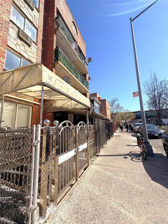 Picture 19