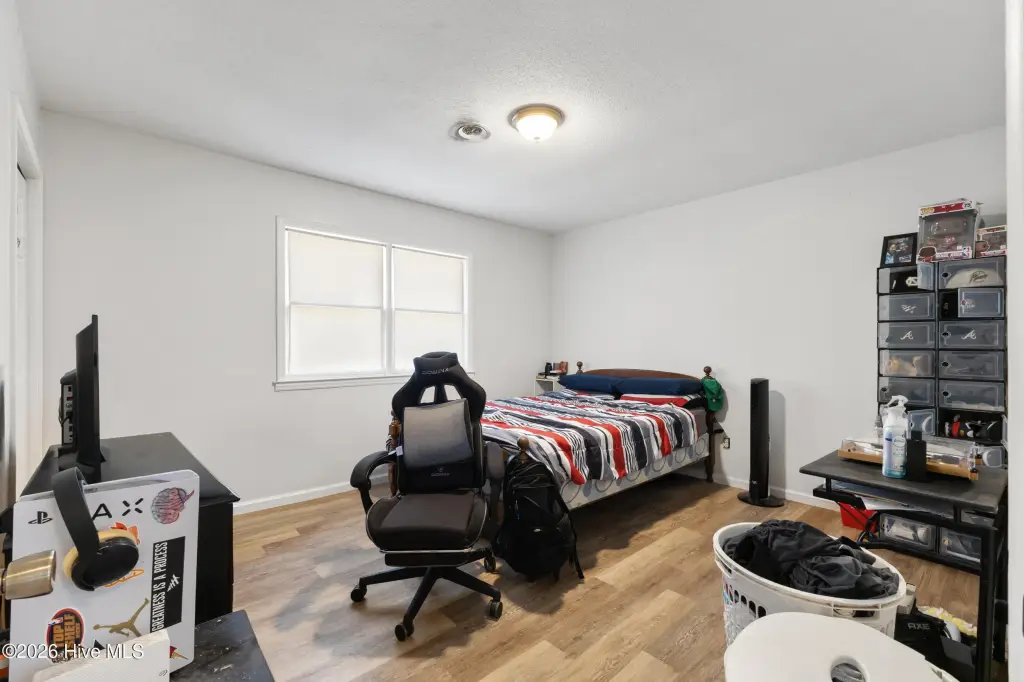Picture 23
