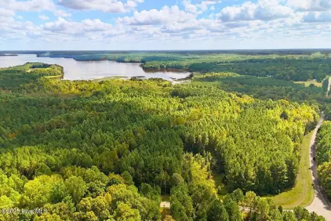 Unrestricted Land in Middlesex, NC
